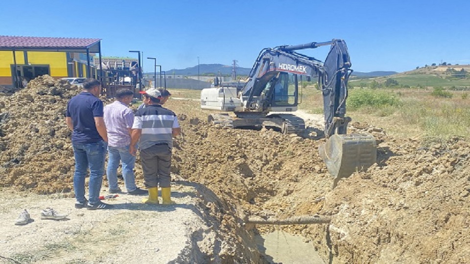 Başkanlığımız Bakım Onarım Ekibi tarafından kampüs alanında meydana gelen arızalara müdahale edildi.