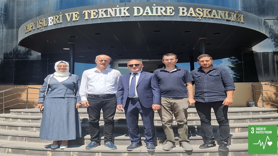 Üniversitemiz Tıp Fakültesi Kampüs alanına yapılması planlanan 250 Yataklı Hastane Binası için incelemelerde bulunuldu.