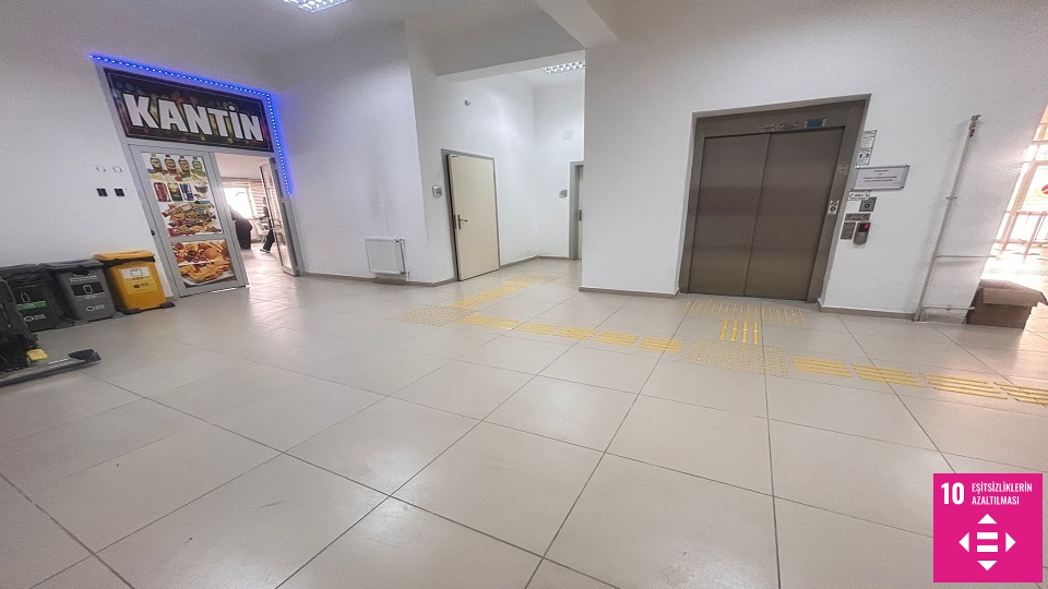 Devrekani TOBB Meslek Yüksekokulumuzda Erişilebilirlik standartlarına uygun hale getirildi.