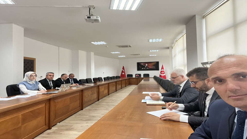 Diş Hekimliği Fakültesi Yatırımları ve İhtiyaçları Değerlendirildi