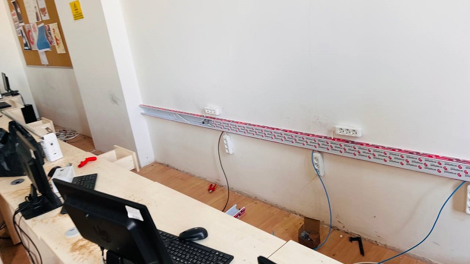 Güzel Sanatlar ve Tasarım Fakültesi Bilgisayar Laboratuvarlarının Elektrik ve İnternet Altyapıları Yenilendi