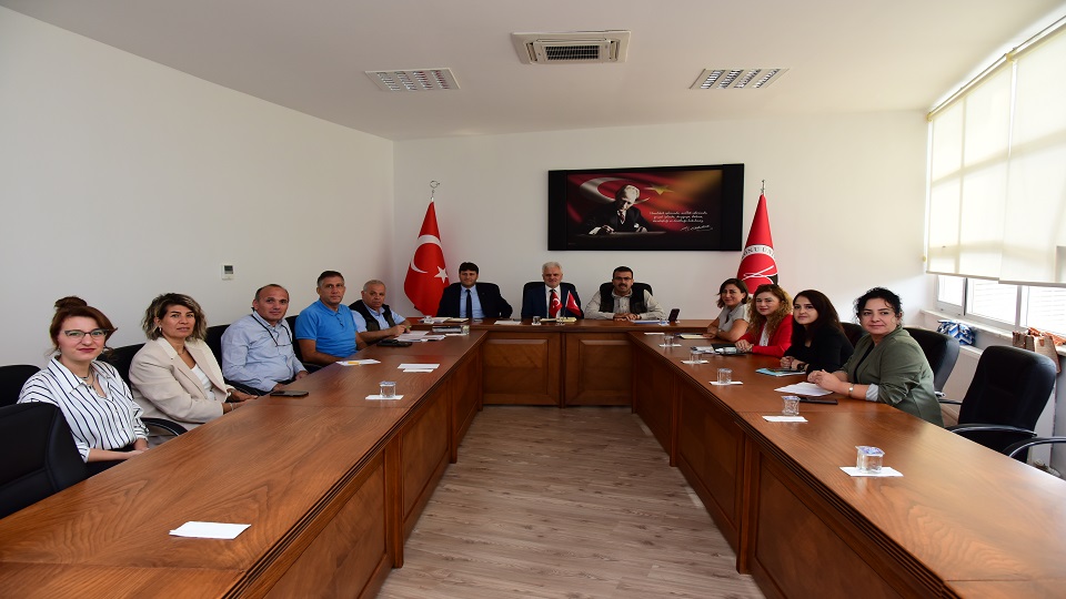 Orman Fakültesi karşında bulunan döküm sahasına Arboretum oluşturulması amacıyla toplantı yapıldı.